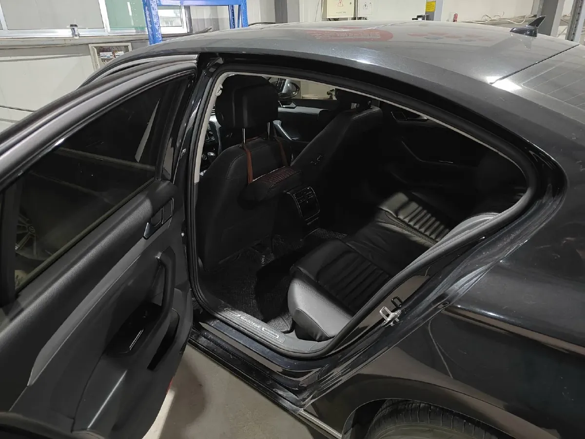 2019 Chevrolet Malibu XL 2.0T 241HP L4 9AT,autocango,china used car exporter,china ev exporter,chinese used car exporter,chinese used ev exporter