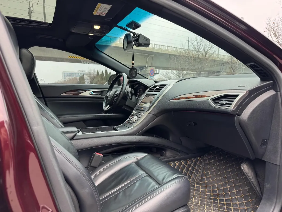 2018 Lincoln MKZ 2.0T 203HP L4 6AT,autocango,china used car exporter,china ev exporter,chinese used car exporter,chinese used ev exporter