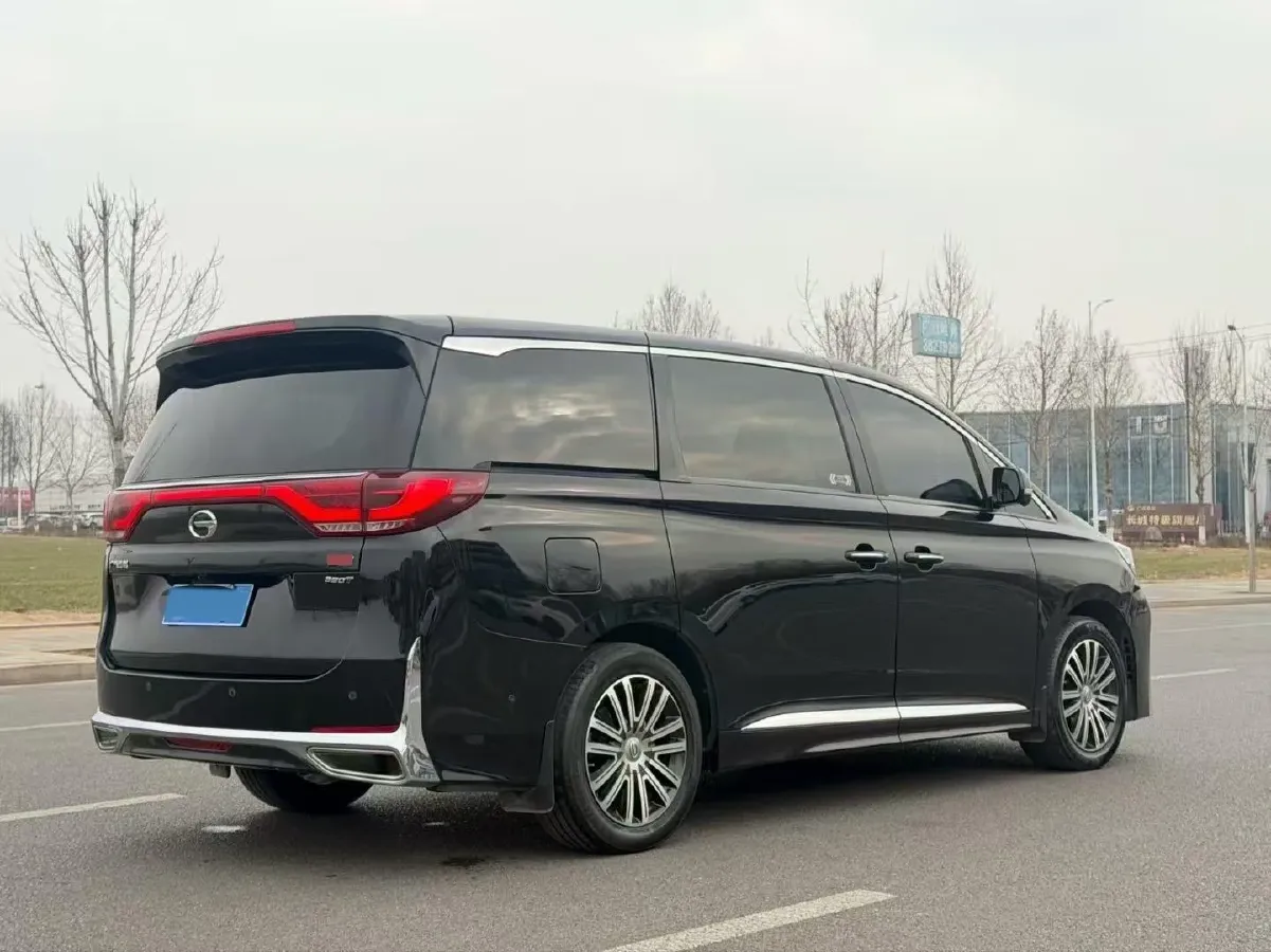 2021 GAC Trumpchi M8 2.0T 252HP L4 8AT,autocango,china used car exporter,china ev exporter,chinese used car exporter,chinese used ev exporter