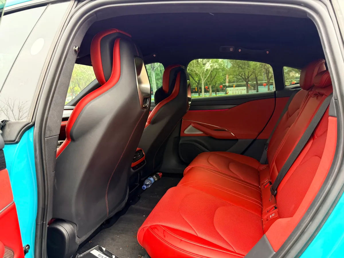 2024 MI SU7 BEV 101KWH,autocango,china used car exporter,china ev exporter,chinese used car exporter,chinese used ev exporter