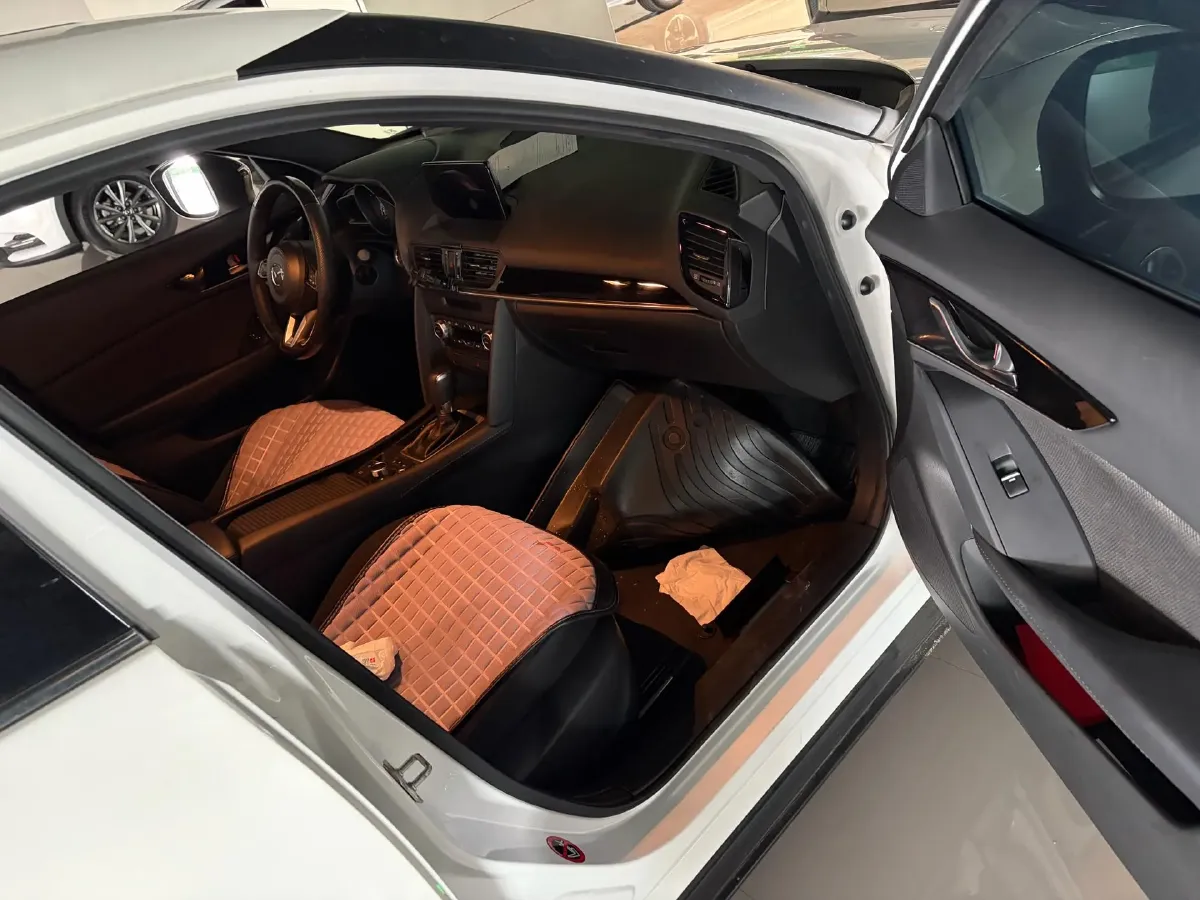 2021 Mazda CX-4 2.0L 158HP L4 6AT,autocango,china used car exporter,china ev exporter,chinese used car exporter,chinese used ev exporter