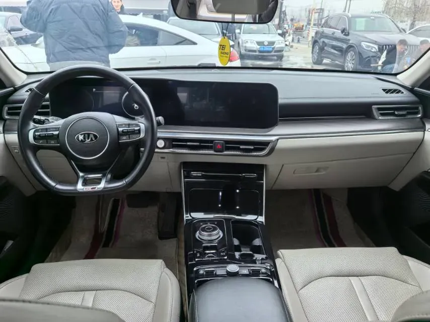 2020 Kia K5 2.0T 240HP L4 8AT,autocango,china used car exporter,china ev exporter,chinese used car exporter,chinese used ev exporter