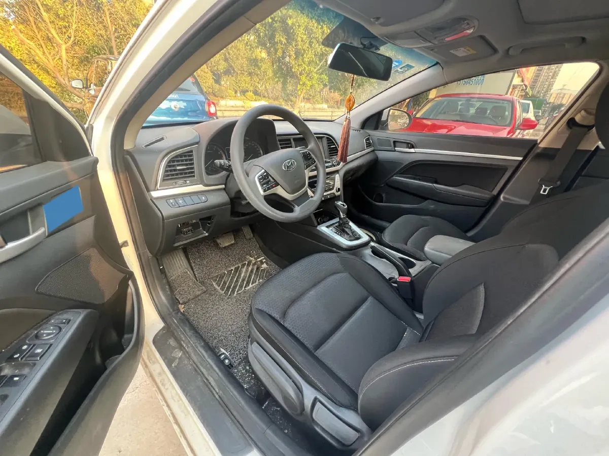 2016 Hyundai Elantra 1.6L 130HP L4 6AT,autocango,china used car exporter,china ev exporter,chinese used car exporter,chinese used ev exporter