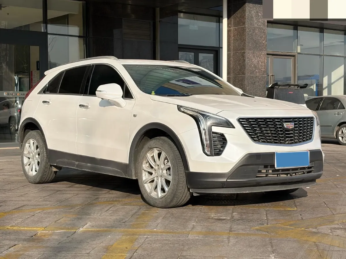 2021 Cadillac XT4 2.0T 237HP L4 9AT,autocango,china used car exporter,china ev exporter,chinese used car exporter,chinese used ev exporter