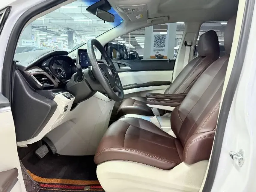 2023 Buick GL8 2.0T 237HP L4 9AT,autocango,china used car exporter,china ev exporter,chinese used car exporter,chinese used ev exporter