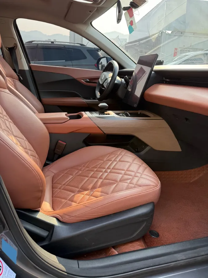 2024 ChangAn QiYuan A05 1.5L 110HP L4 E-CVT PHEV 18.99KWH,autocango,china used car exporter,china ev exporter,chinese used car exporter,chinese used ev exporter