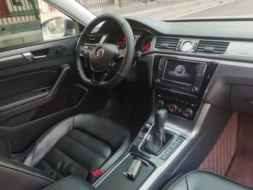 2017 Volkswagen Passat 1.4T 150HP L4 7DCT,autocango,china used car exporter,china ev exporter,chinese used car exporter,chinese used ev exporter
