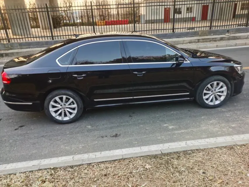 2017 Volkswagen Passat 1.4T 150HP L4 7DCT,autocango,china used car exporter,china ev exporter,chinese used car exporter,chinese used ev exporter