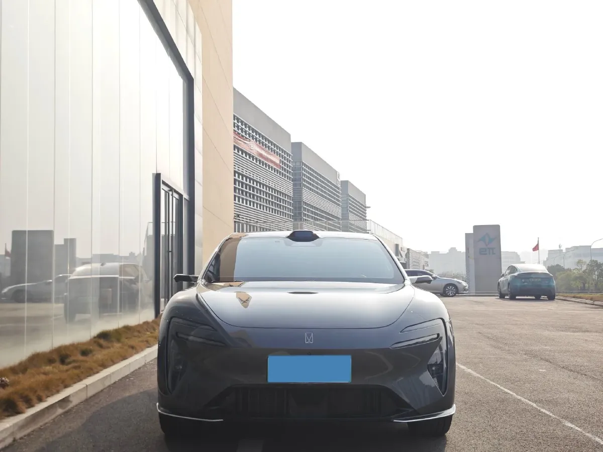 2025 Avatr 06 BEV,autocango,china used car exporter,china ev exporter,chinese used car exporter,chinese used ev exporter