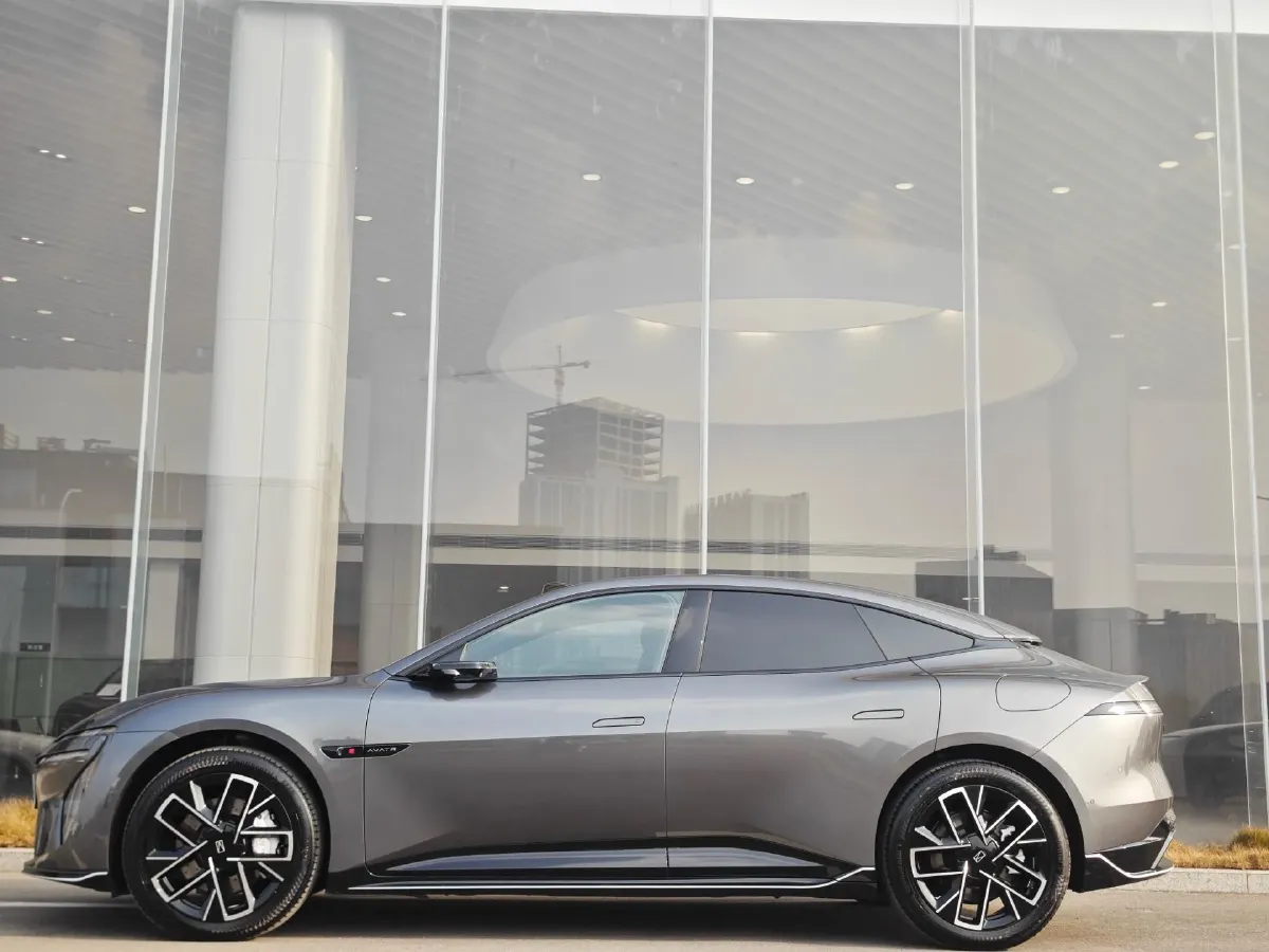 2025 Avatr 06 BEV,autocango,china used car exporter,china ev exporter,chinese used car exporter,chinese used ev exporter