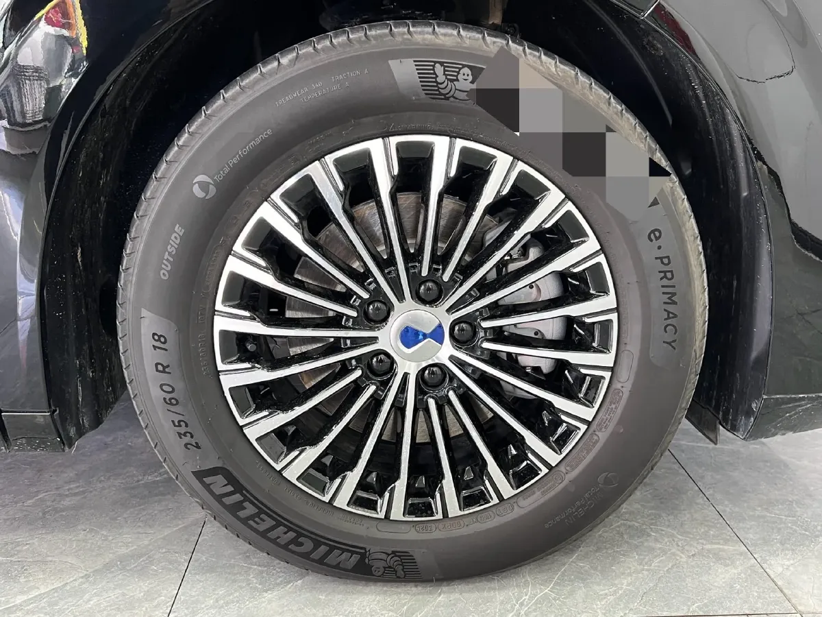 2024 Denza D9 1.5T 139HP L4 E-CVT PHEV 40KWH,autocango,china used car exporter,china ev exporter,chinese used car exporter,chinese used ev exporter