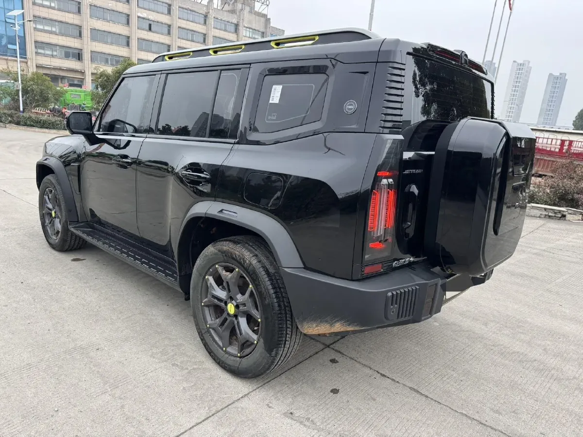 2024 Jetour Traveller 2.0T 254HP L4 7DCT,autocango,china used car exporter,china ev exporter,chinese used car exporter,chinese used ev exporter