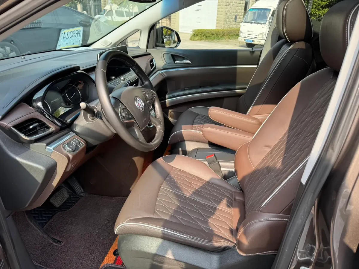 2021 Buick GL8 2.0T 237HP L4 9AT,autocango,china used car exporter,china ev exporter,chinese used car exporter,chinese used ev exporter