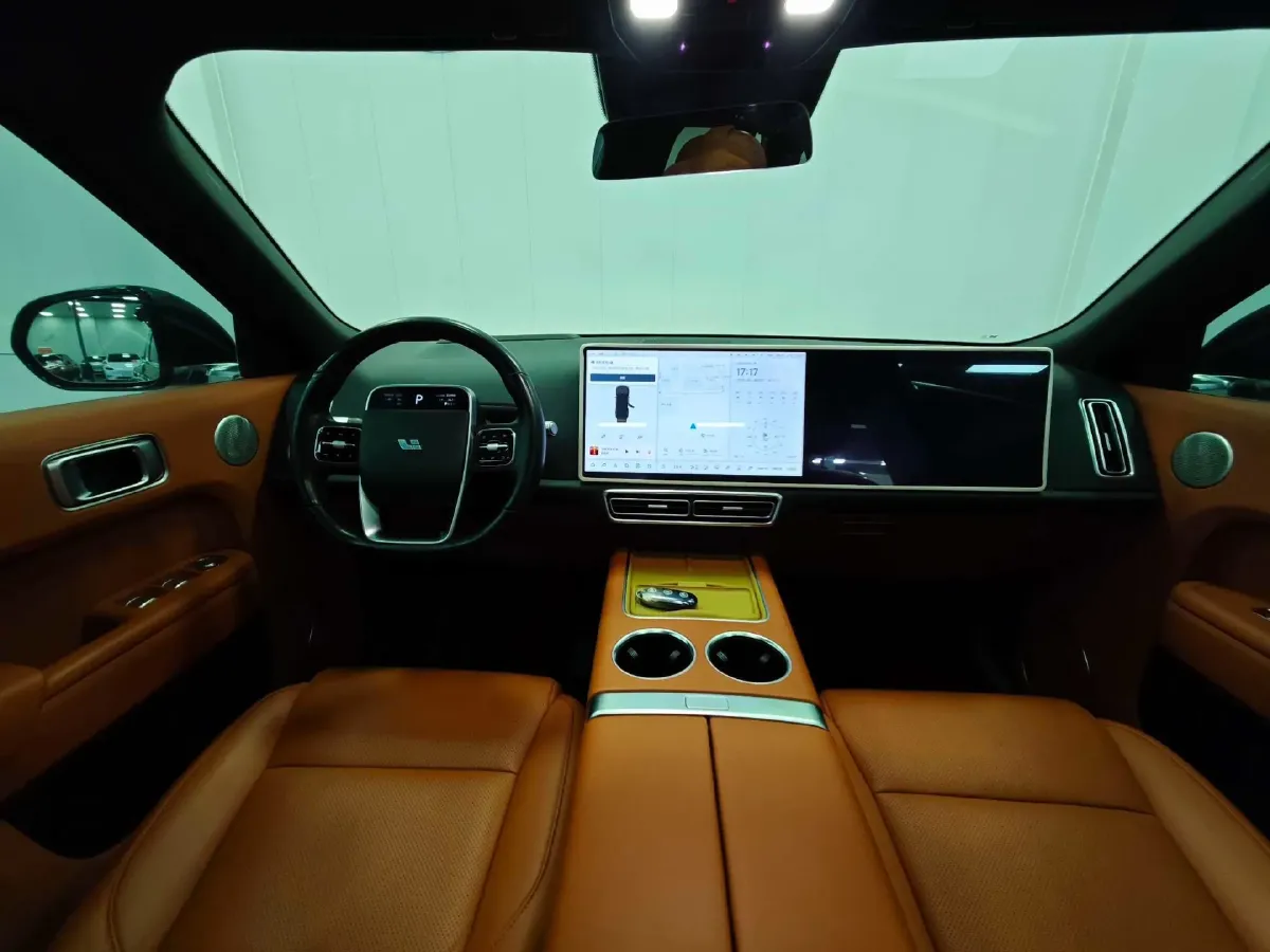 2023 Li L8 Range Extended 154HP REEV 40.9KWH,autocango,china used car exporter,china ev exporter,chinese used car exporter,chinese used ev exporter