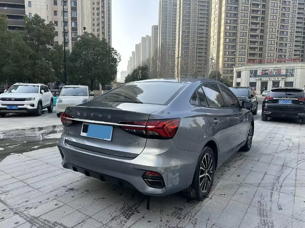 2021 Roewe i5 1.5L 120HP L4 CVT,autocango,china used car exporter,china ev exporter,chinese used car exporter,chinese used ev exporter