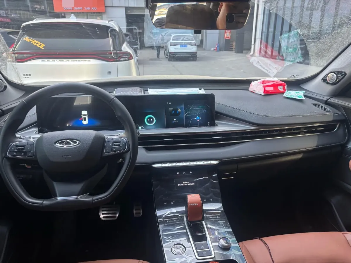 2021 Chery Tiggo 8 Plus 1.6T 197HP L4 7DCT,autocango,china used car exporter,china ev exporter,chinese used car exporter,chinese used ev exporter