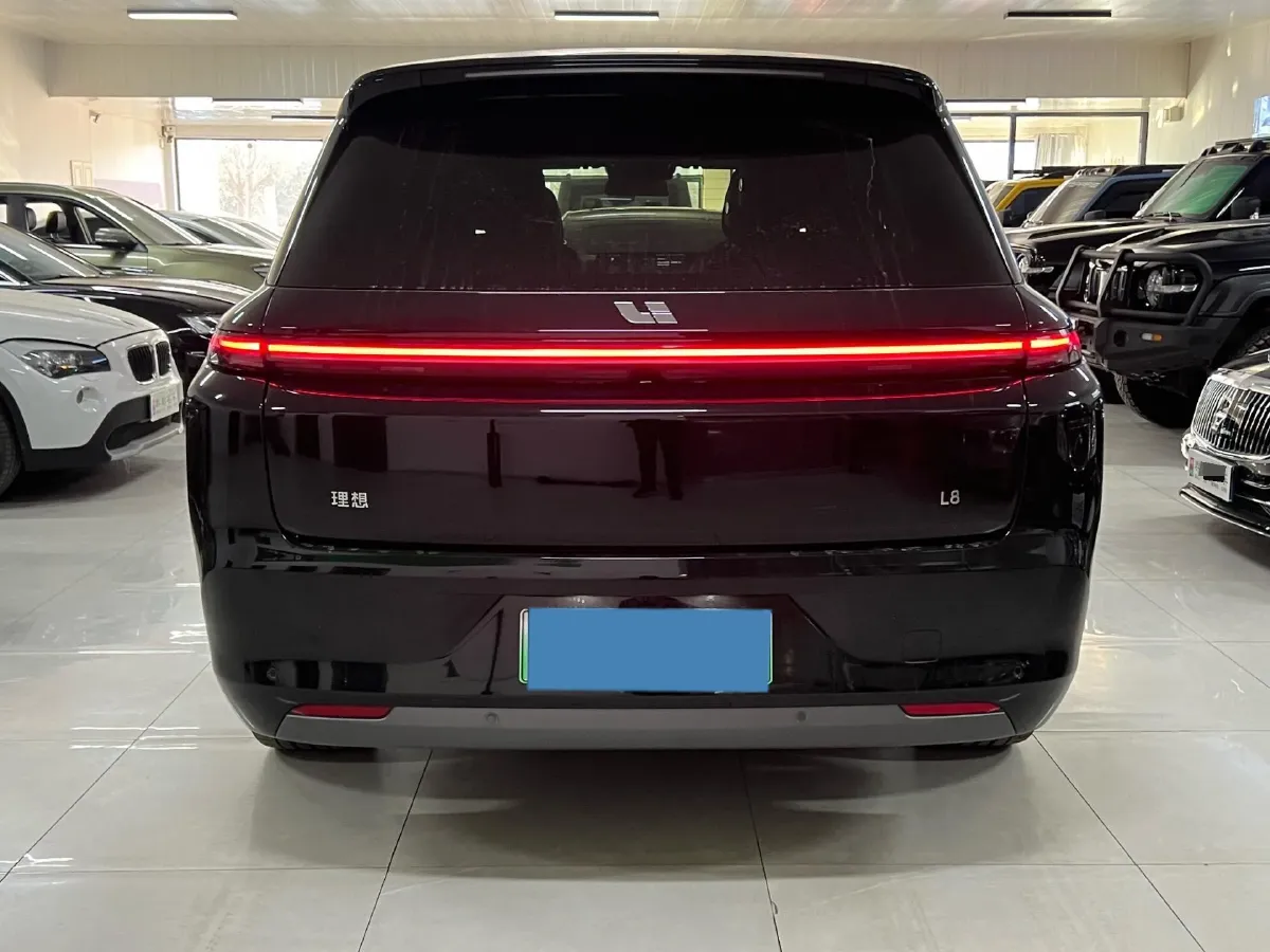 2025 Li L8 Range Extended 154HP REEV,autocango,china used car exporter,china ev exporter,chinese used car exporter,chinese used ev exporter