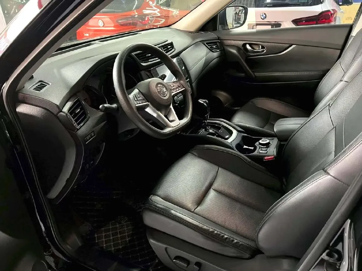 2021 Nissan X-Trail 2.5L 181HP L4 CVT,autocango,china used car exporter,china ev exporter,chinese used car exporter,chinese used ev exporter