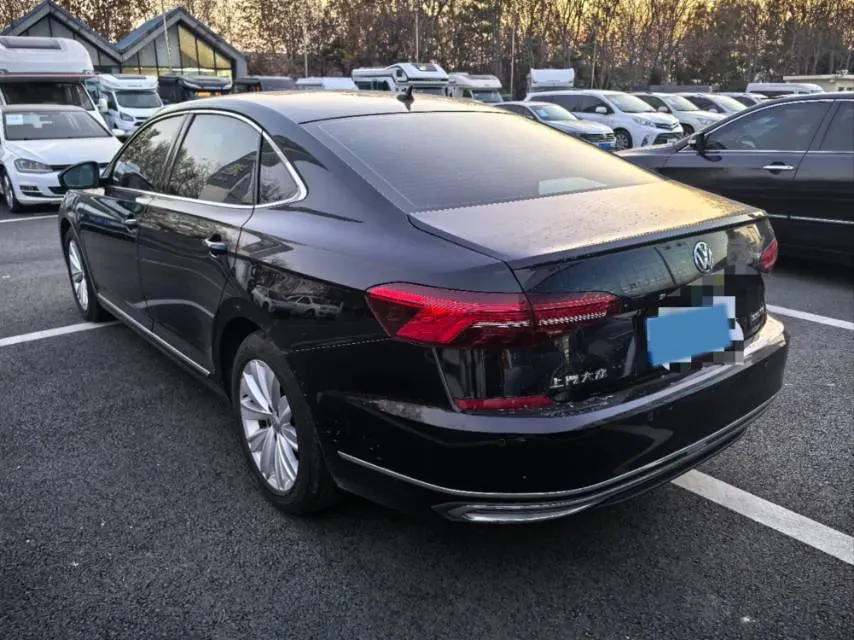 2020 Volkswagen Passat 2.0T 186HP L4 7DCT,autocango,china used car exporter,china ev exporter,chinese used car exporter,chinese used ev exporter