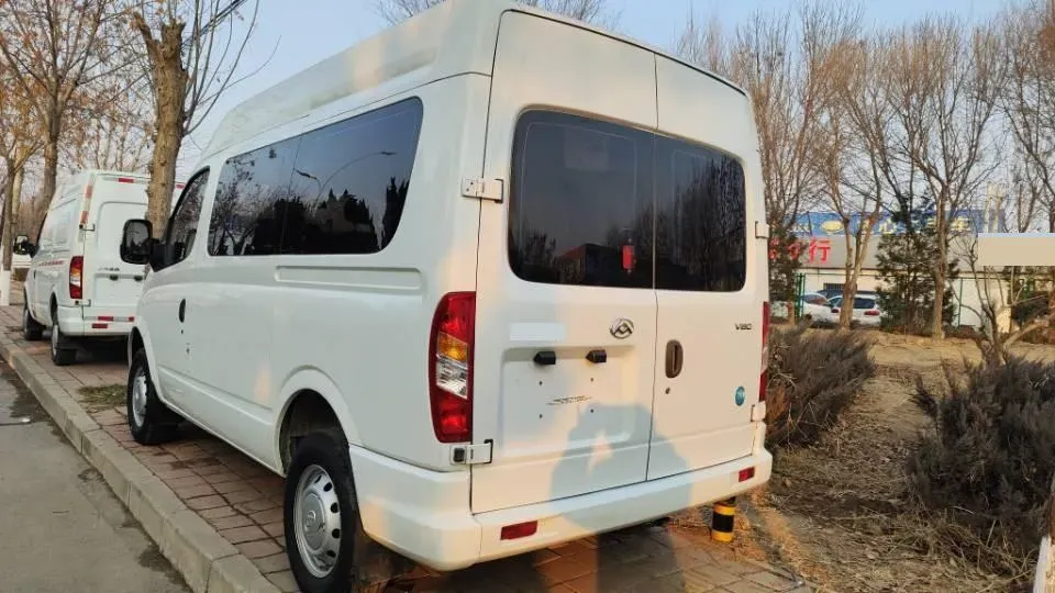 2021 MAXUS XinTu V80 2.0T 127HP L4 6MT,autocango,china used car exporter,china ev exporter,chinese used car exporter,chinese used ev exporter