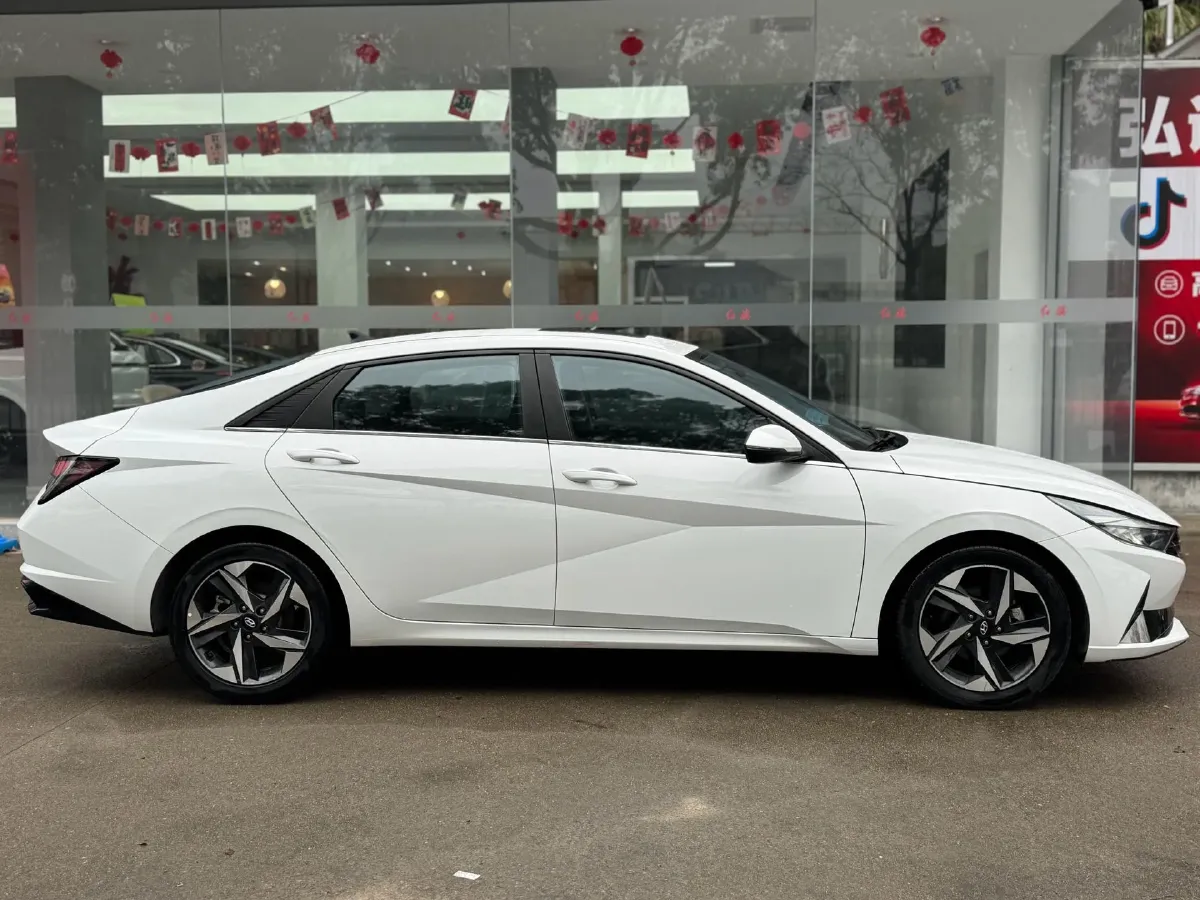 2022 Hyundai Elantra 1.5L 115HP L4 CVT,autocango,china used car exporter,china ev exporter,chinese used car exporter,chinese used ev exporter