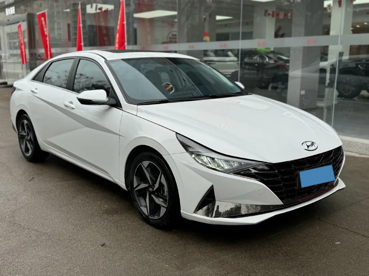 2022 Hyundai Elantra 1.5L 115HP L4 CVT,autocango,china used car exporter,china ev exporter,chinese used car exporter,chinese used ev exporter