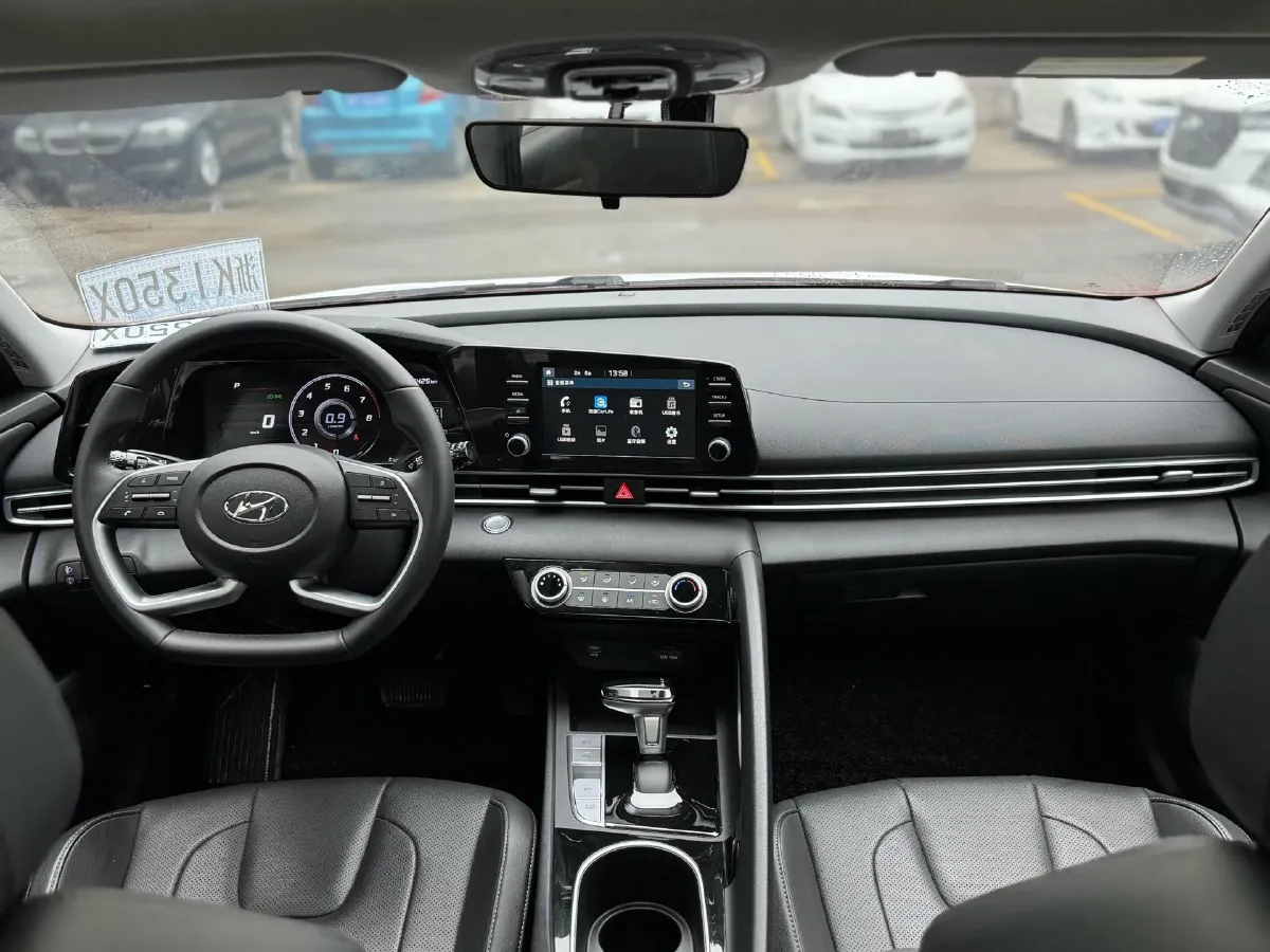 2022 Hyundai Elantra 1.5L 115HP L4 CVT,autocango,china used car exporter,china ev exporter,chinese used car exporter,chinese used ev exporter