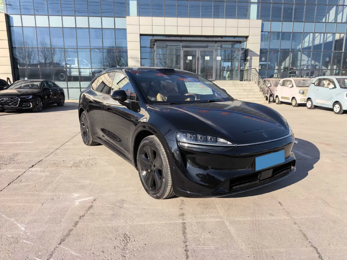 2026 Luxeed R7 REEV 156HP REEV,autocango,china used car exporter,china ev exporter,chinese used car exporter,chinese used ev exporter