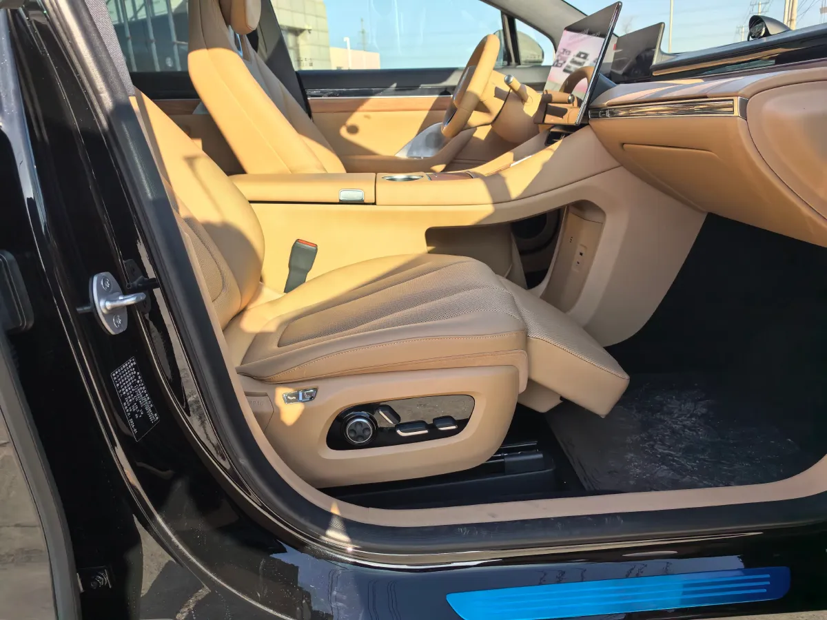 2026 Luxeed R7 REEV 156HP REEV,autocango,china used car exporter,china ev exporter,chinese used car exporter,chinese used ev exporter