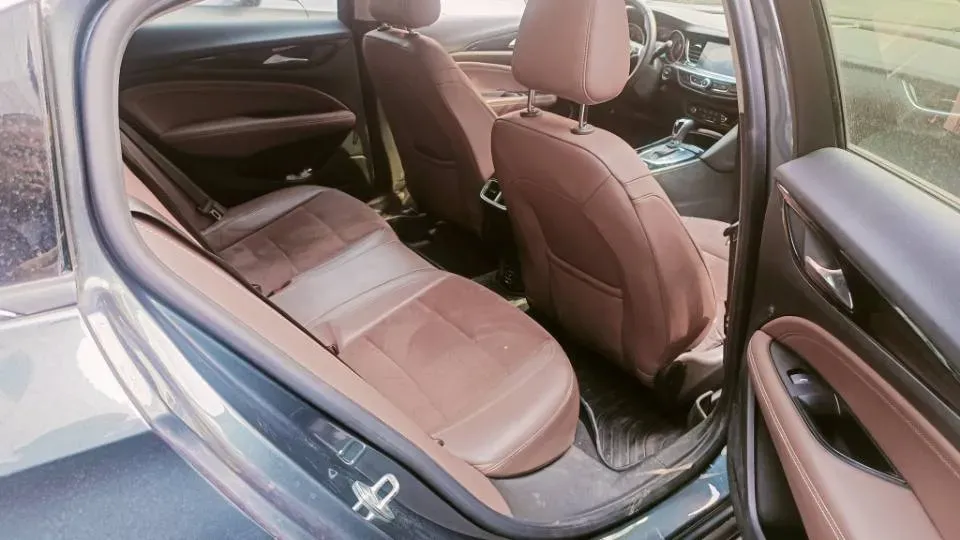 2019 Buick Regal 1.5T 170HP L4 9AT,autocango,china used car exporter,china ev exporter,chinese used car exporter,chinese used ev exporter