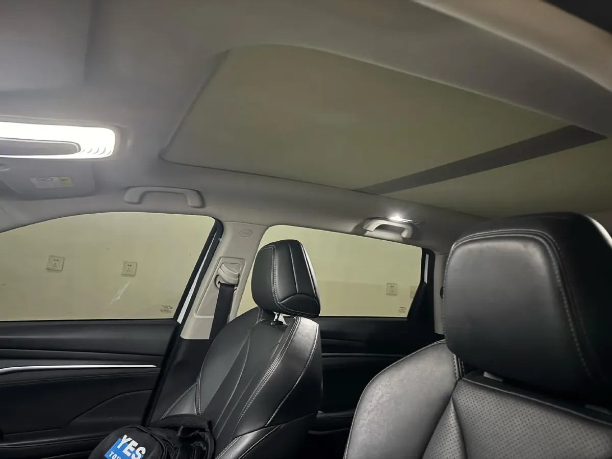 2021 ChangAn CS75 Plus 1.5T 178HP L4 6AT,autocango,china used car exporter,china ev exporter,chinese used car exporter,chinese used ev exporter