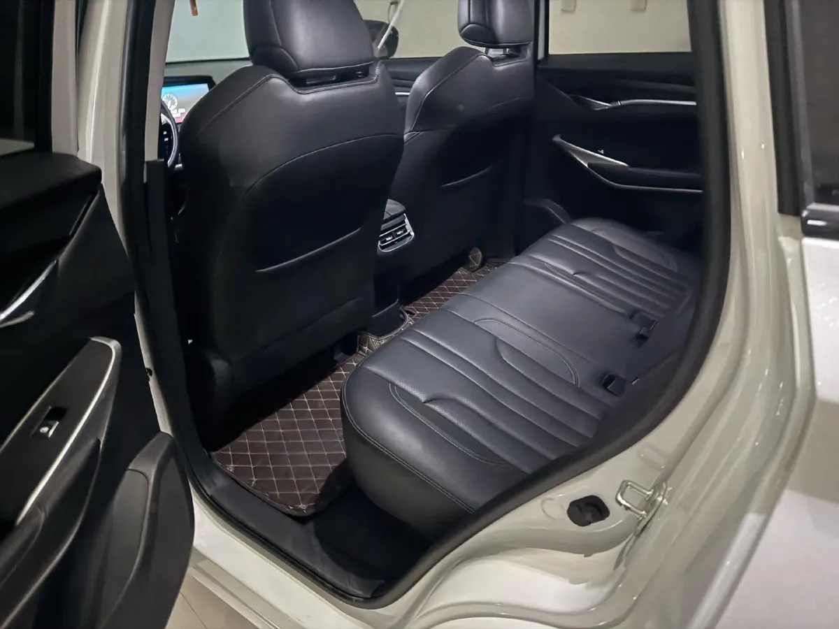 2021 ChangAn CS75 Plus 1.5T 178HP L4 6AT,autocango,china used car exporter,china ev exporter,chinese used car exporter,chinese used ev exporter