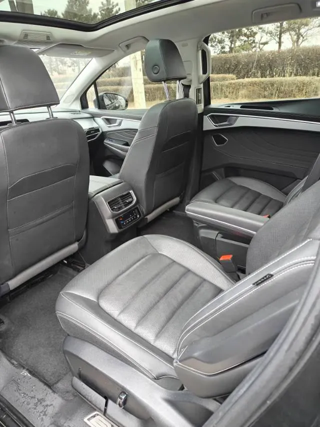 2023 Volkswagen Talagon 2.0T 220HP L4 7DCT,autocango,china used car exporter,china ev exporter,chinese used car exporter,chinese used ev exporter