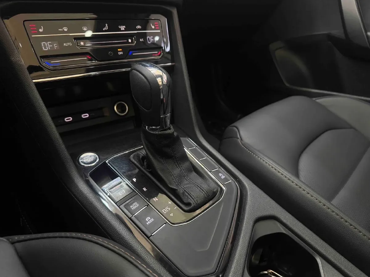 2022 Volkswagen Tharu 1.4T 150HP L4 7DCT,autocango,china used car exporter,china ev exporter,chinese used car exporter,chinese used ev exporter