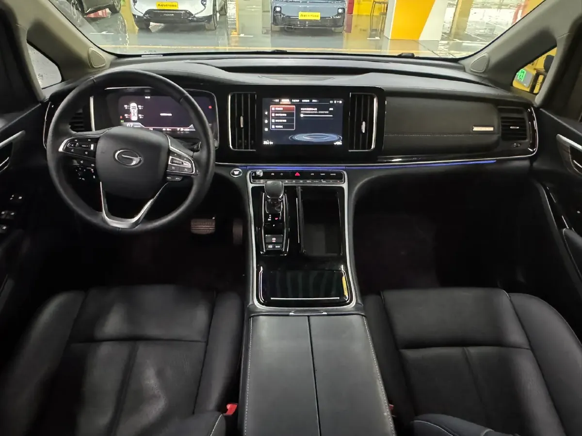 2023 GAC Trumpchi M8 2.0T 252HP L4 8AT,autocango,china used car exporter,china ev exporter,chinese used car exporter,chinese used ev exporter