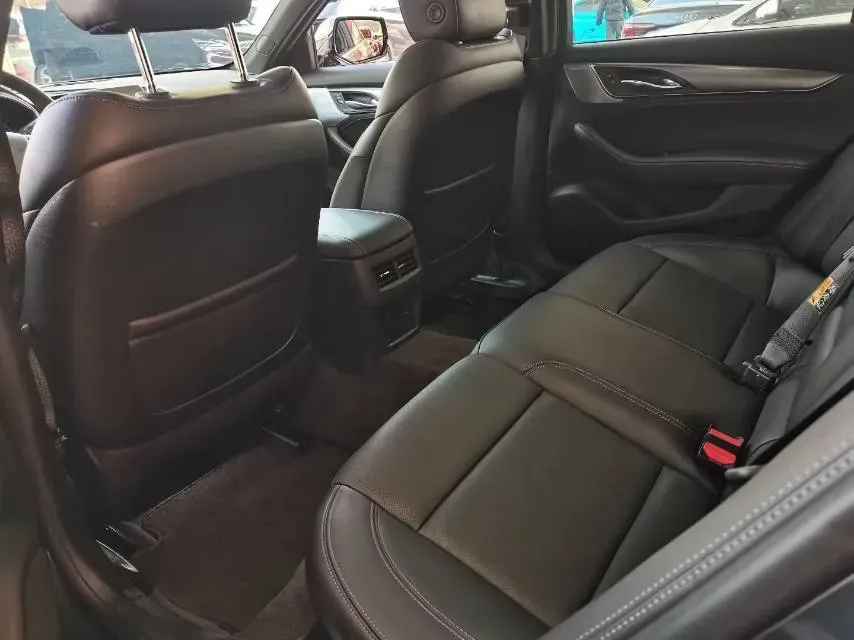 2021 Cadillac CT5 2.0T 237HP L4 10AT,autocango,china used car exporter,china ev exporter,chinese used car exporter,chinese used ev exporter