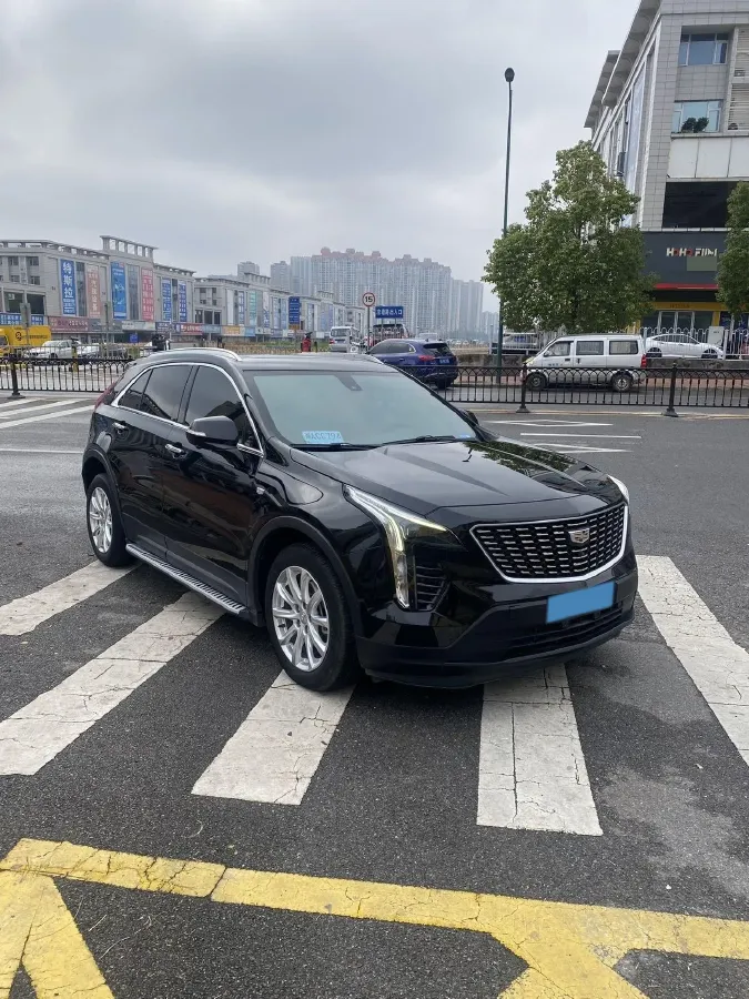 2021 Cadillac XT4 2.0T 237HP L4 9AT,autocango,china used car exporter,china ev exporter,chinese used car exporter,chinese used ev exporter