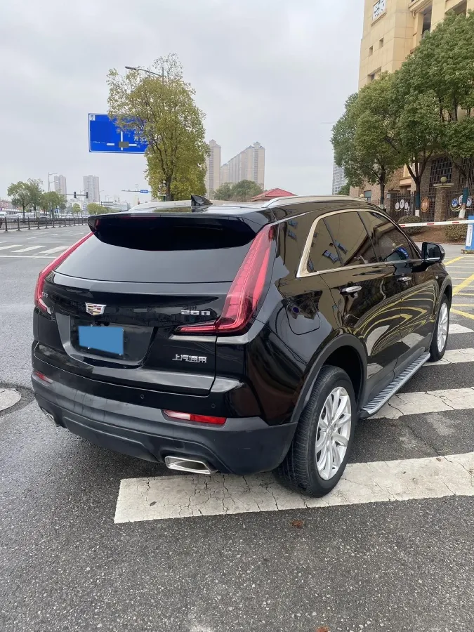 2021 Cadillac XT4 2.0T 237HP L4 9AT,autocango,china used car exporter,china ev exporter,chinese used car exporter,chinese used ev exporter