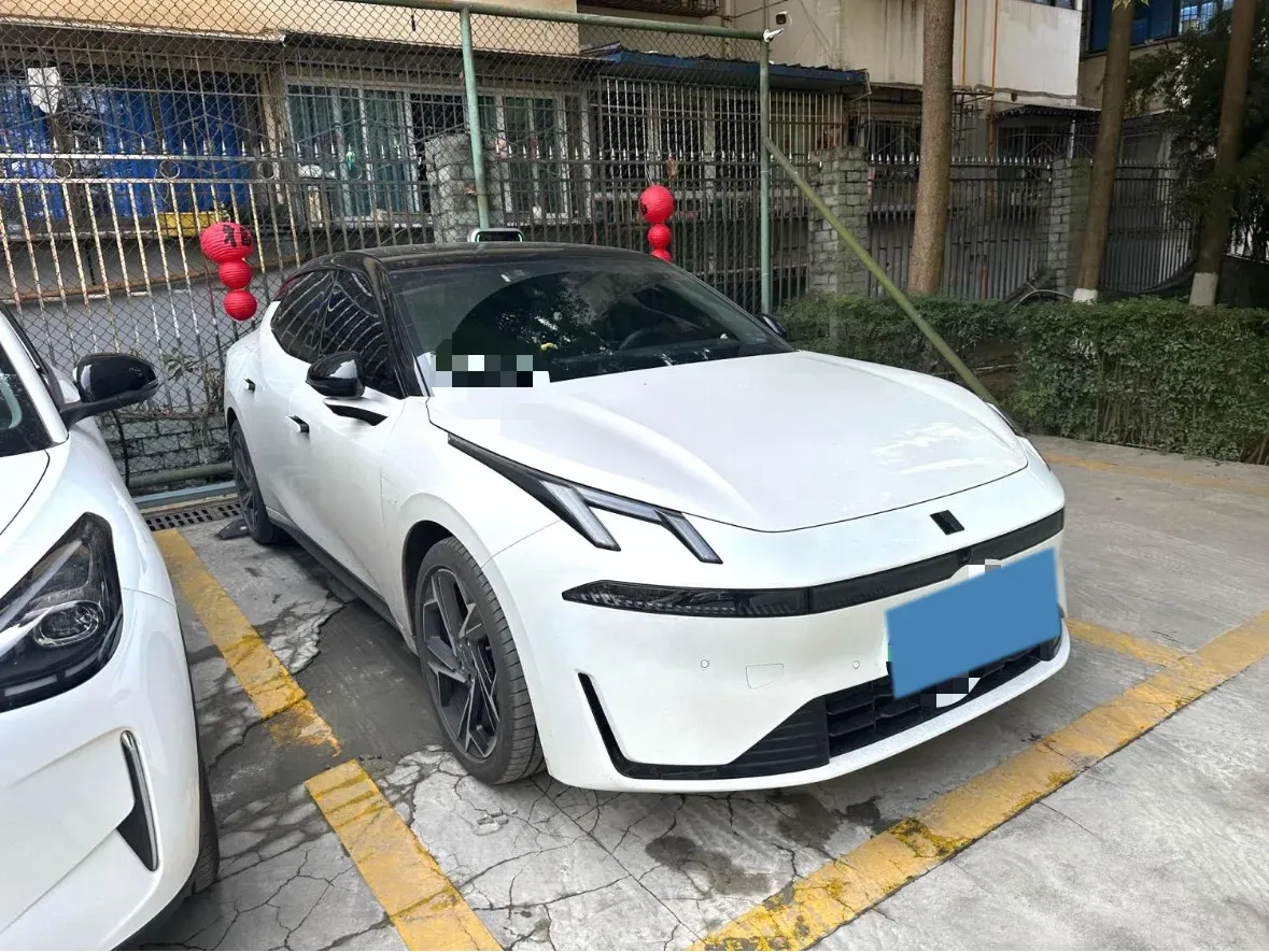 2024 LYNK&CO 07 EM-P 1.5T 163HP L4 3DHT PHEV 18.99KWH,autocango,china used car exporter,china ev exporter,chinese used car exporter,chinese used ev exporter