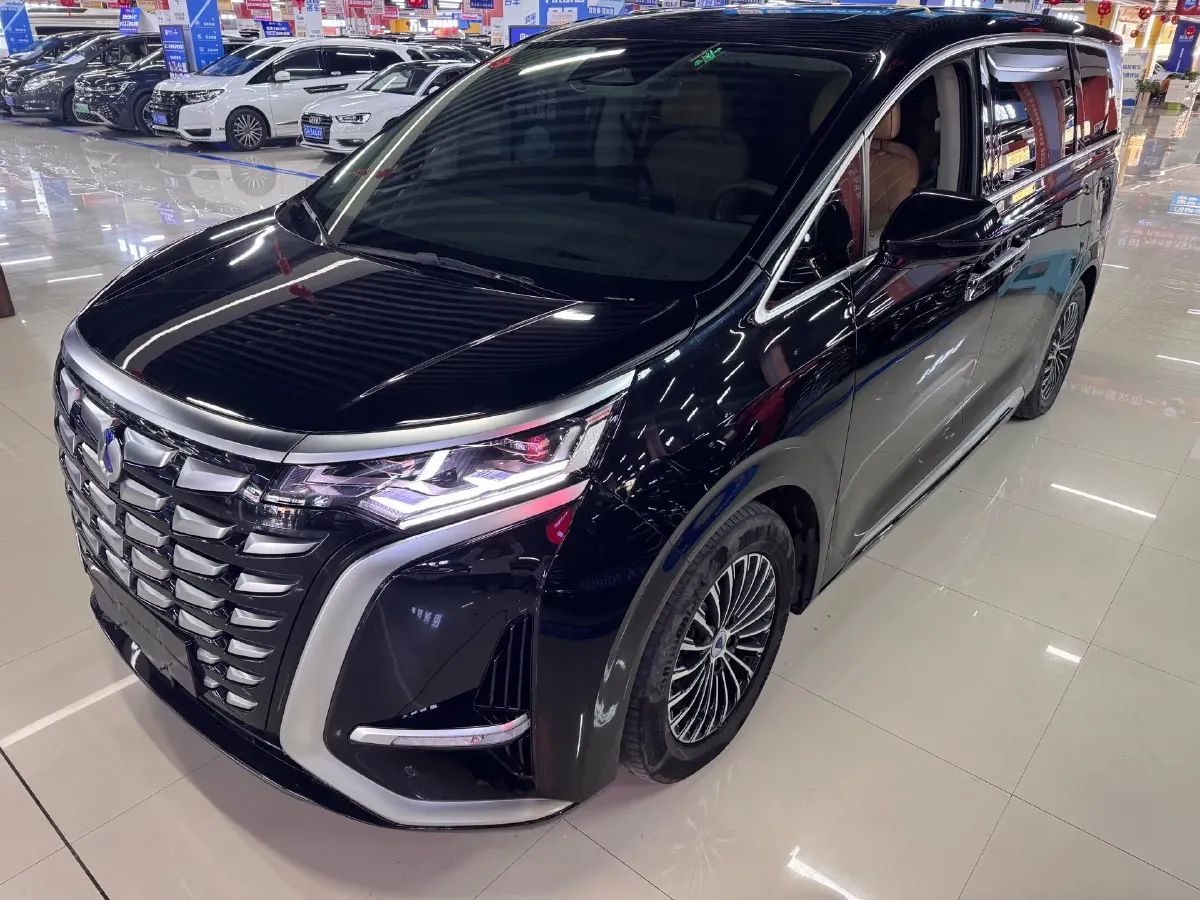 2022 Mercedes-Benz GLC Class 2.0T 197HP L4 9AT,autocango,china used car exporter,china ev exporter,chinese used car exporter,chinese used ev exporter