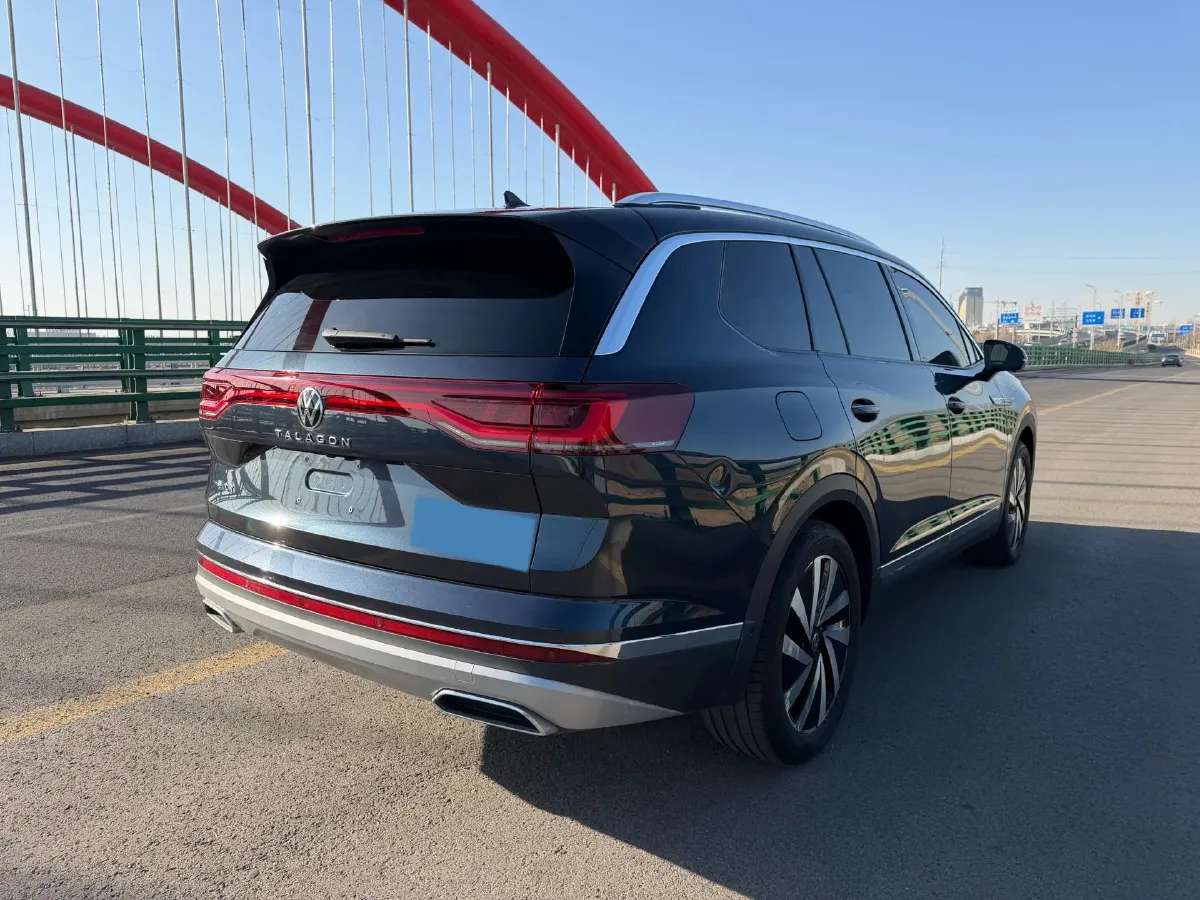 2021 Volkswagen Talagon 2.0T 220HP L4 7DCT,autocango,china used car exporter,china ev exporter,chinese used car exporter,chinese used ev exporter