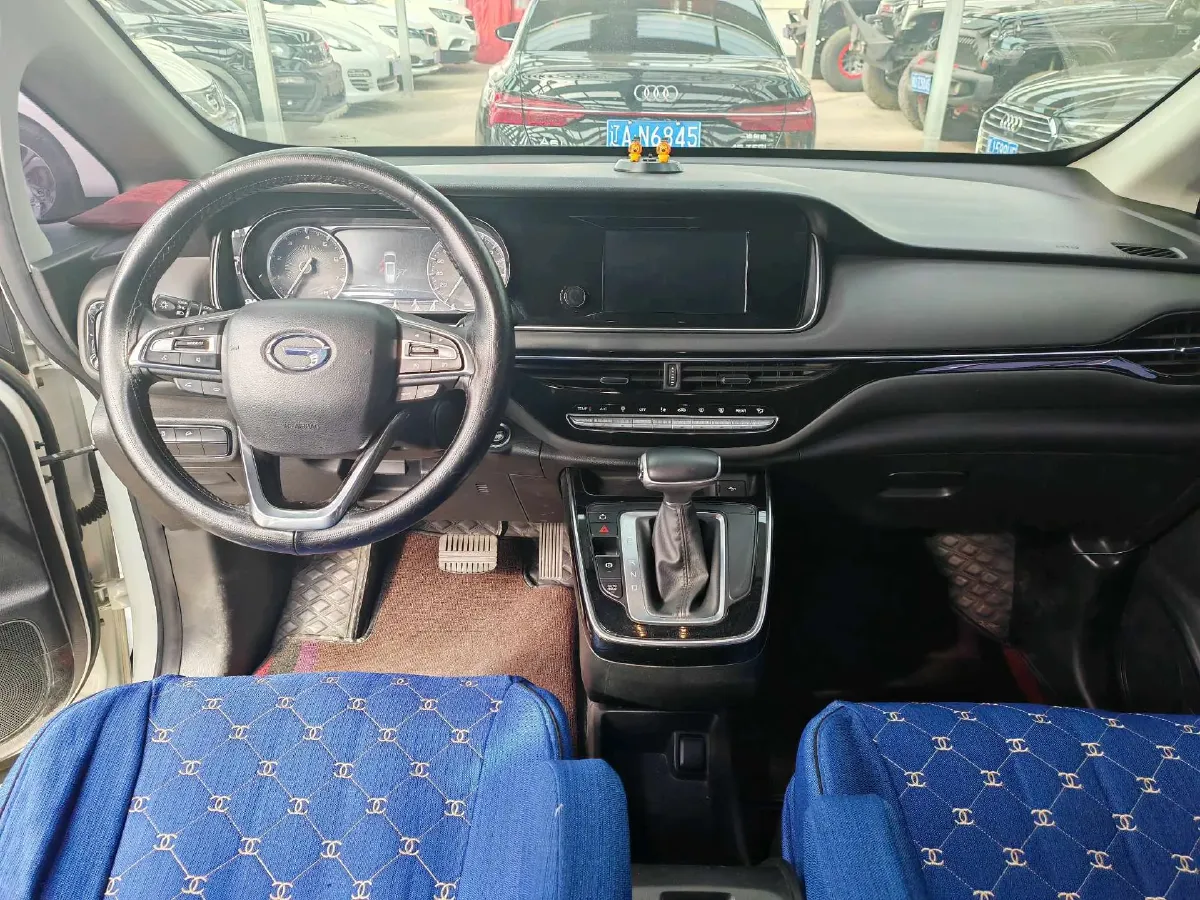 2021 GAC Trumpchi M6 1.5T 169HP L4 7DCT,autocango,china used car exporter,china ev exporter,chinese used car exporter,chinese used ev exporter