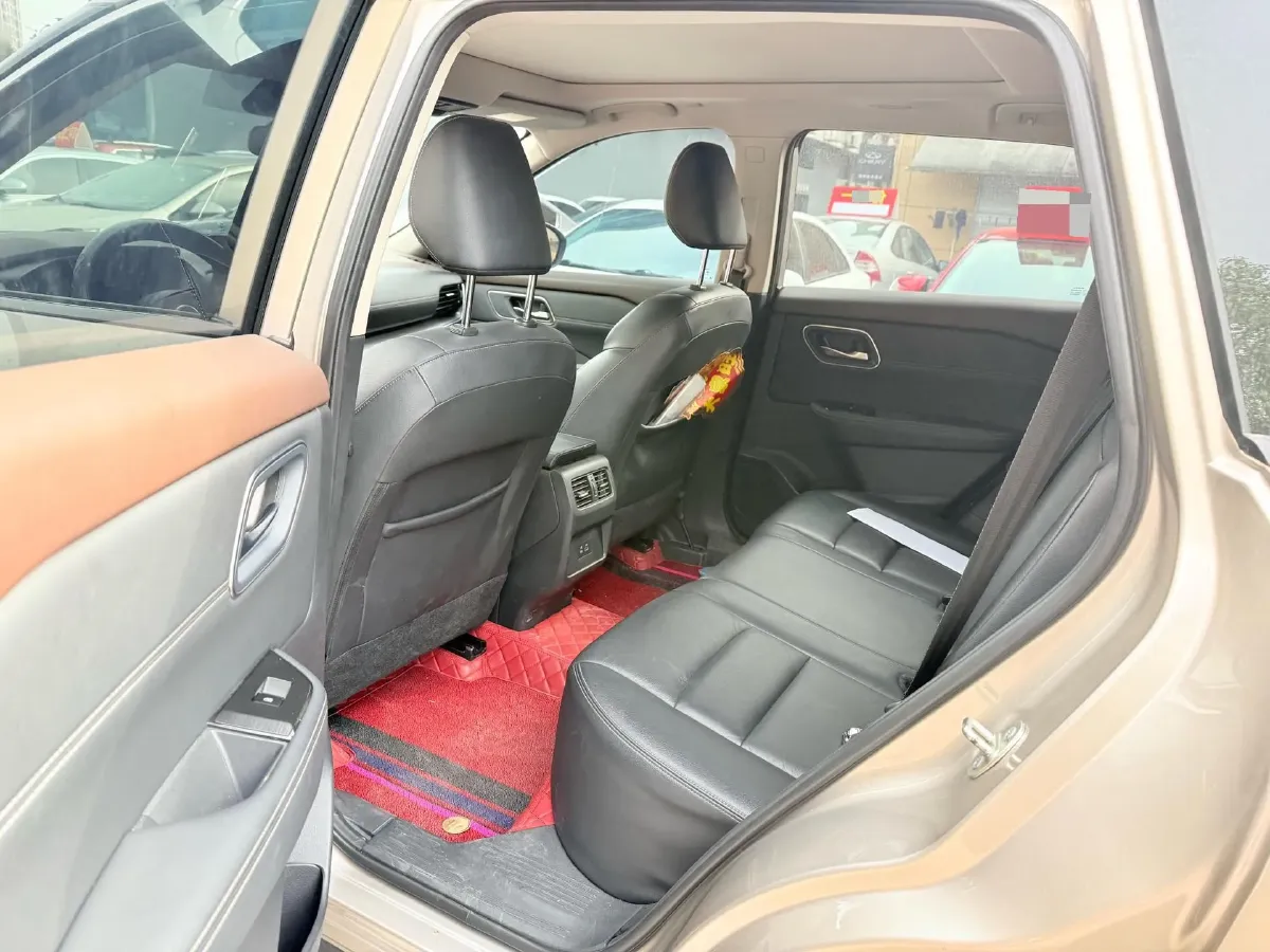 2021 Nissan X-Trail 1.5T 204HP L3 CVT,autocango,china used car exporter,china ev exporter,chinese used car exporter,chinese used ev exporter