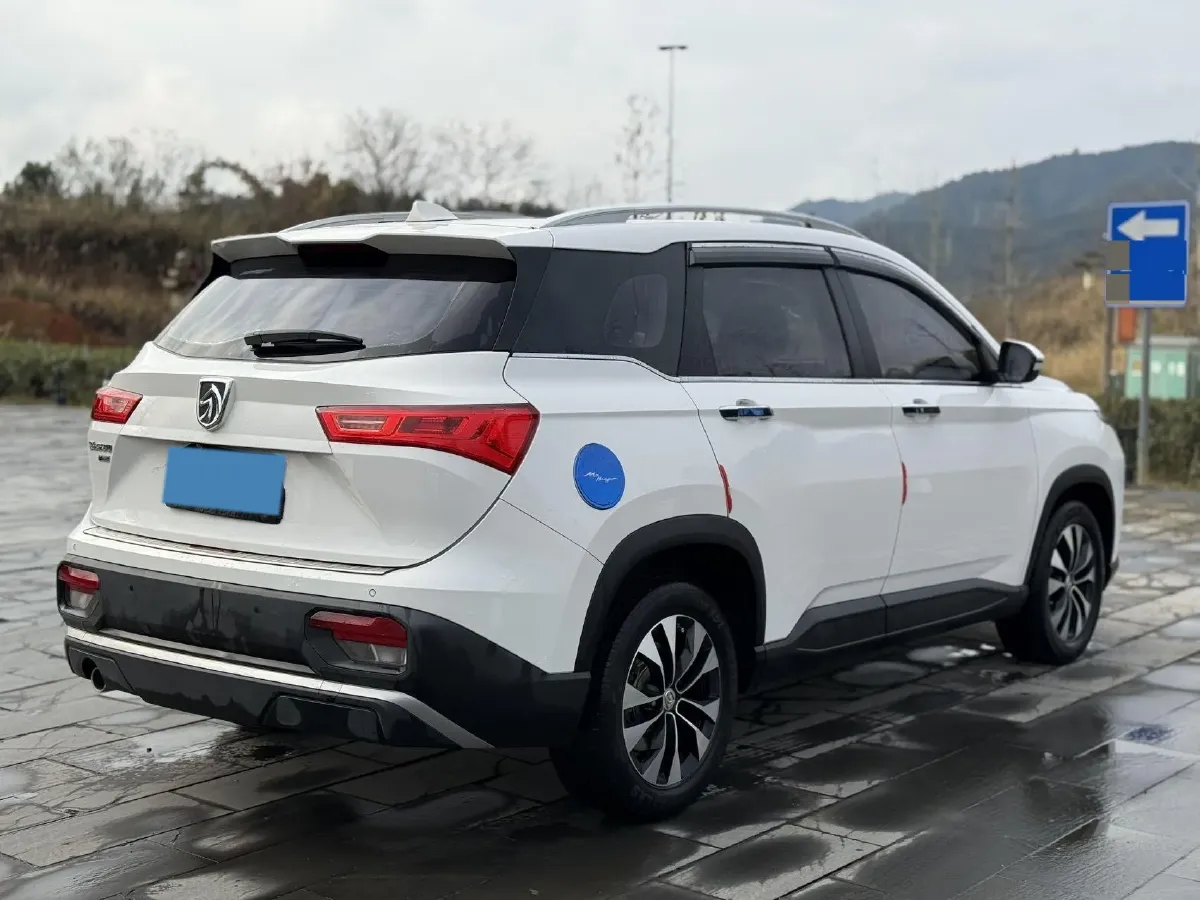 2020 HanTeng X5 1.5T 156HP L4 6AT,autocango,china used car exporter,china ev exporter,chinese used car exporter,chinese used ev exporter