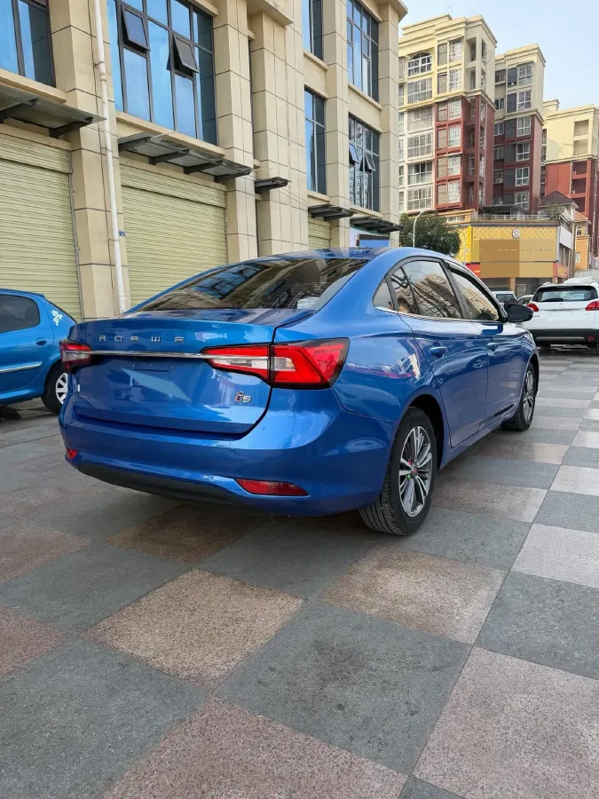 2019 Roewe i5 1.5L 120HP L4 5MT,autocango,china used car exporter,china ev exporter,chinese used car exporter,chinese used ev exporter