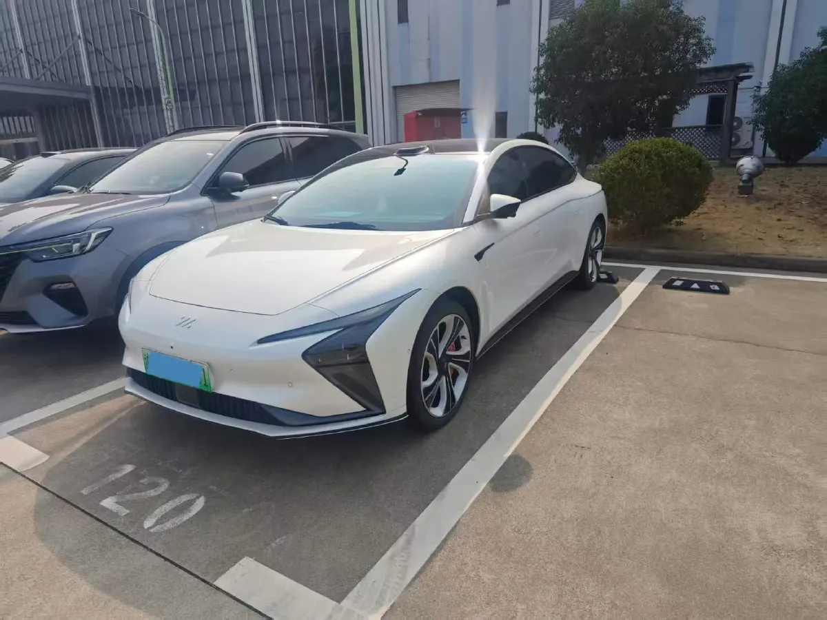 2022 IM L7 BEV 90KWH,autocango,china used car exporter,china ev exporter,chinese used car exporter,chinese used ev exporter
