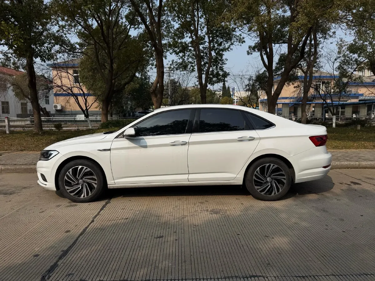 2021 Volkswagen Sagitar 1.4T 150HP L4 7DCT,autocango,china used car exporter,china ev exporter,chinese used car exporter,chinese used ev exporter