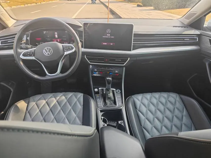 2023 Volkswagen Sagitar 1.2T 116HP L4 7DCT,autocango,china used car exporter,china ev exporter,chinese used car exporter,chinese used ev exporter