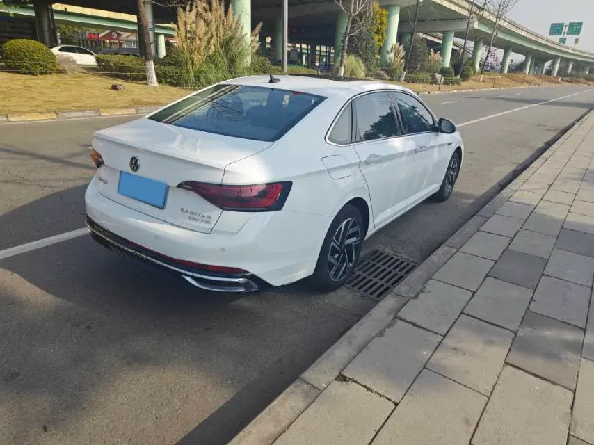 2023 Volkswagen Sagitar 1.2T 116HP L4 7DCT,autocango,china used car exporter,china ev exporter,chinese used car exporter,chinese used ev exporter