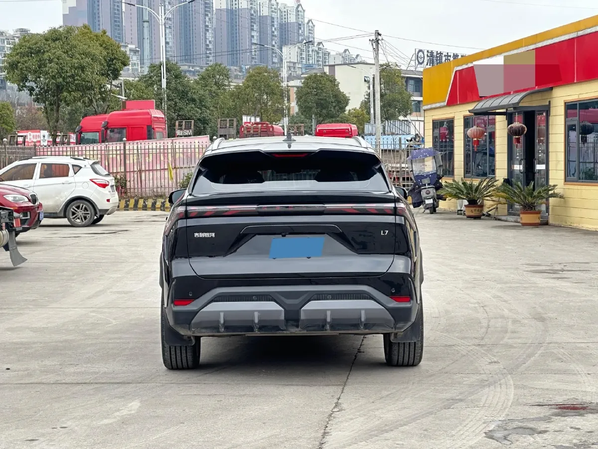 2024 Geely Galaxy L7 1.5T 163HP L4 3DHT PHEV 18.7KWH,autocango,china used car exporter,china ev exporter,chinese used car exporter,chinese used ev exporter